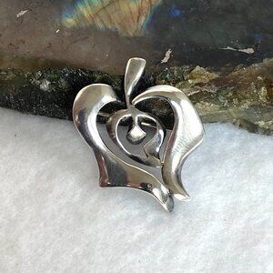 Sterling Silver 925 EHN Modernist Abstract Figural Apple Heart Brooch Pin